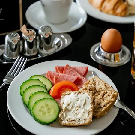 Nava Self Check-in * Wiener Neustadt