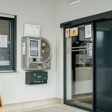 Nava Self Check-in *