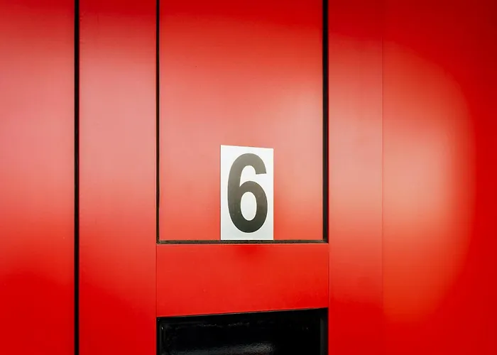 Nava Self Check-in * Wiener Neustadt